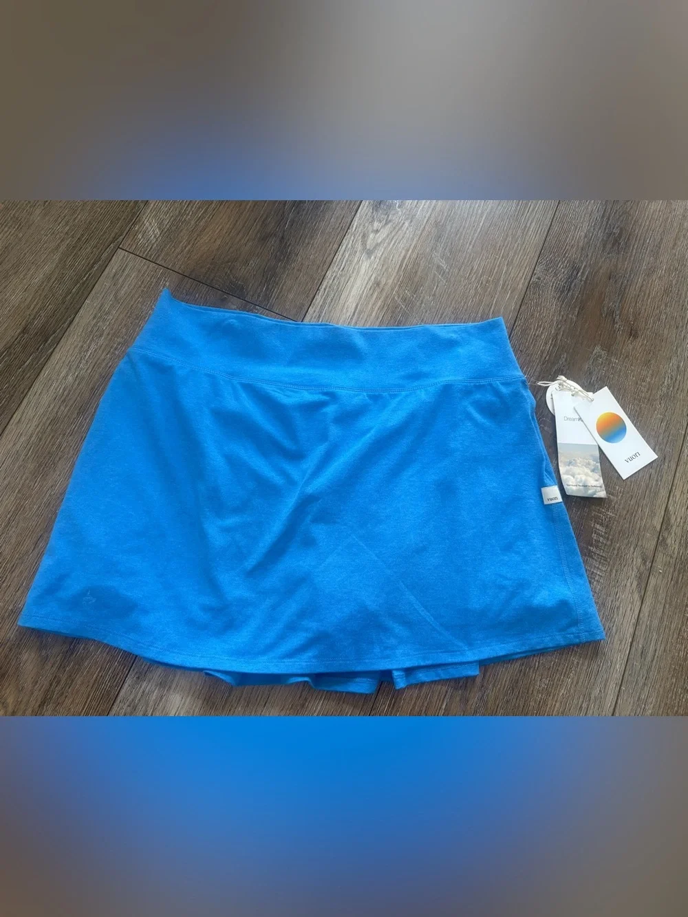 NWT Vuori Blue Athletic Skort Women's XL Pull On Stretch Pockets Short Solid